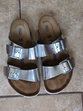 Women's Birkenstock Metallic Silver Double-Buckle Slide Sandals